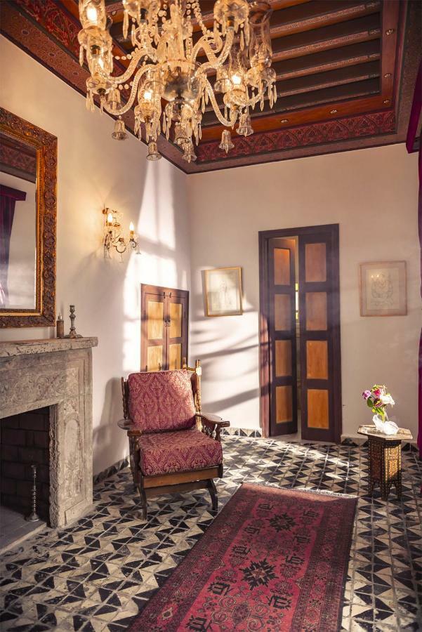 Dar Zyne La Medina Bed & Breakfast Tunis Exterior photo