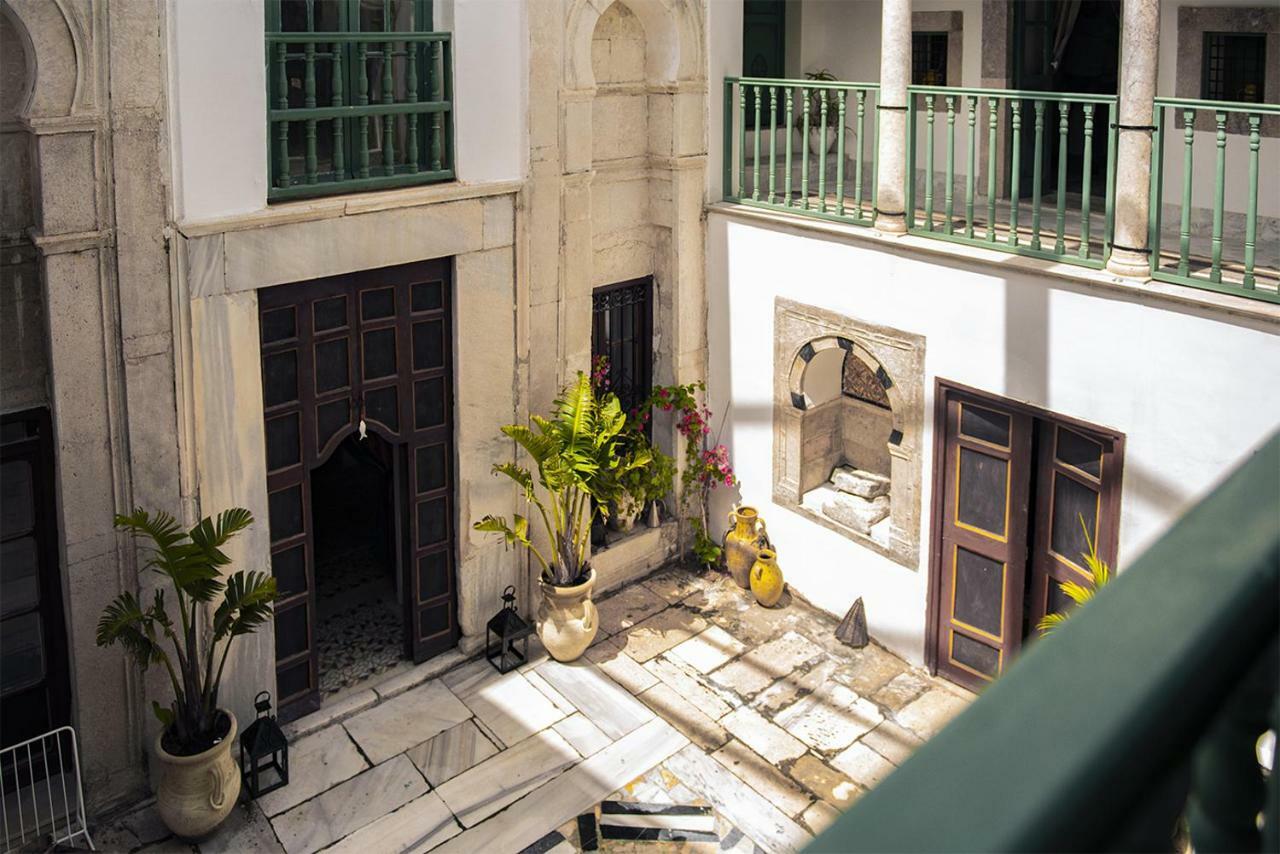 Dar Zyne La Medina Bed & Breakfast Tunis Exterior photo